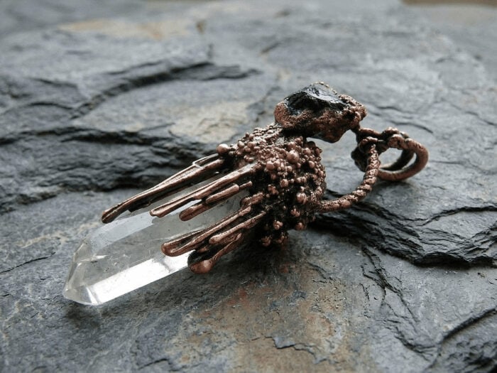 Подвеска с горным хрусталем и тектитом Межзвездный поток — изображение 4
