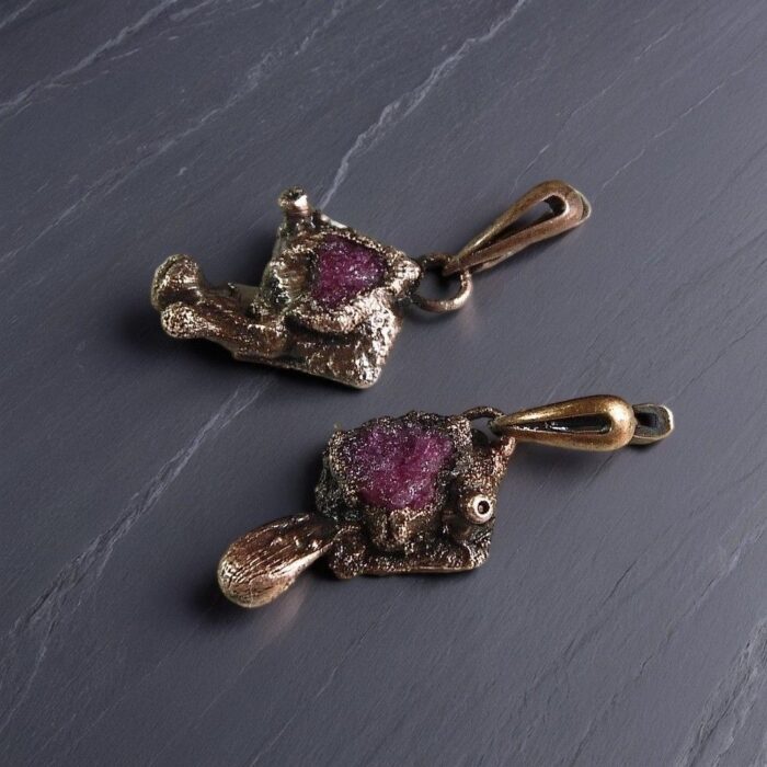 Серьги с красным корундом — изображение 3