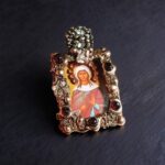 Подвеска-икона ручной работы с натуральным камнем гранат