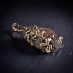 Подвеска с клубничным кварцем Ягода древнего леса — изображение 2