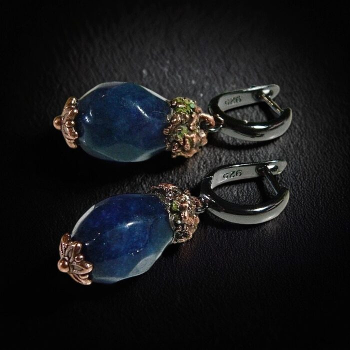Серьги с синим корундом — изображение 4